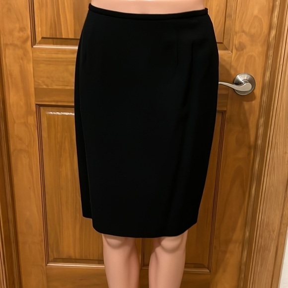 Lafayette 148 Black Skirt Size 4